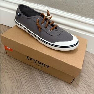 ✨ Brand New ✨ Sperry Lounge 2 Lace Ups